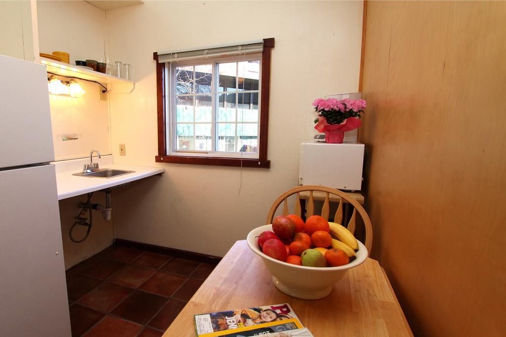 The Woods Hotel - Gay Lgbtq Cabins Guerneville Εξωτερικό φωτογραφία