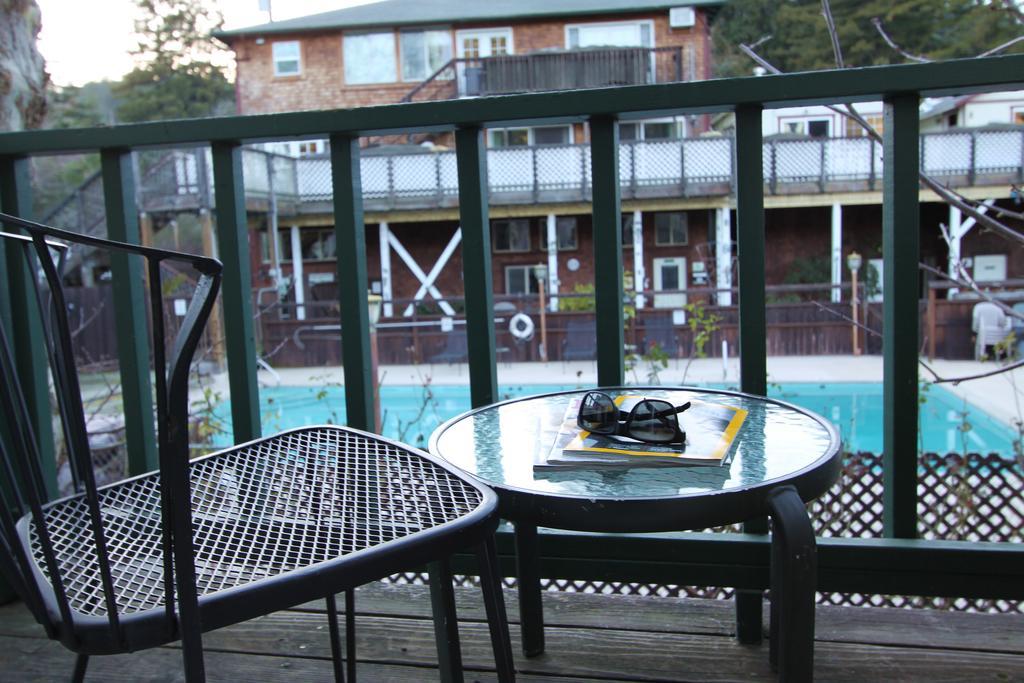 The Woods Hotel - Gay Lgbtq Cabins Guerneville Εξωτερικό φωτογραφία
