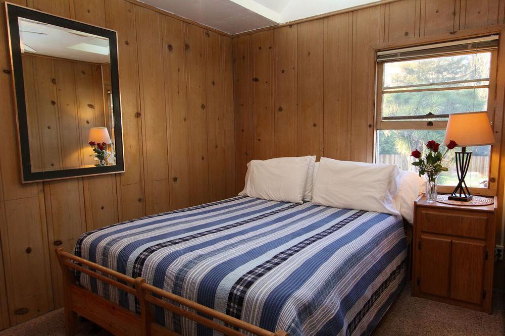 The Woods Hotel - Gay Lgbtq Cabins Guerneville Εξωτερικό φωτογραφία