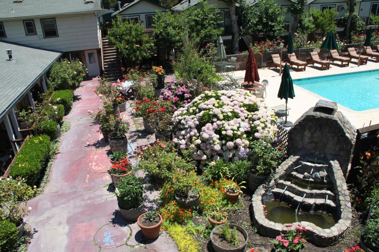 The Woods Hotel - Gay Lgbtq Cabins Guerneville Εξωτερικό φωτογραφία